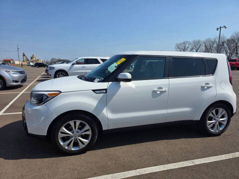 2016 Kia Soul +