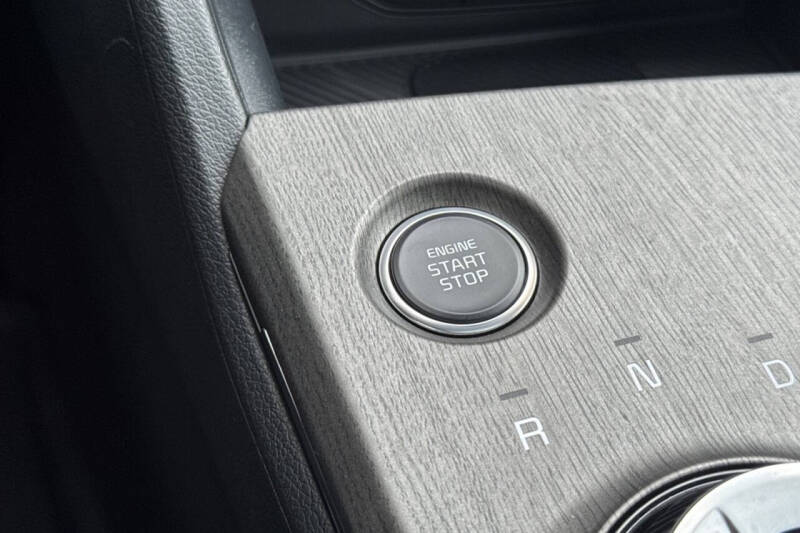 2026 Kia Sportage Plug-In Hybrid X-Line