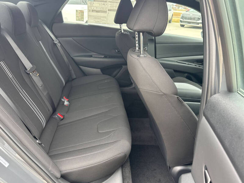 2026 Hyundai Elantra SEL Sport