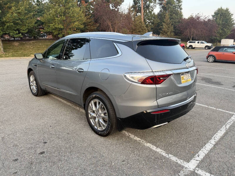 2023 Buick Enclave Premium