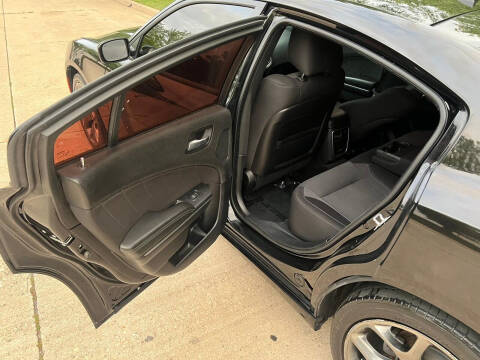 2015 Dodge Charger SXT