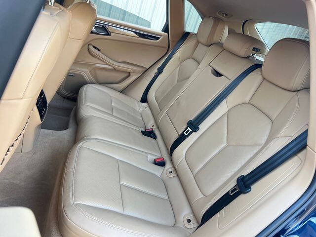 2016 Porsche Macan S