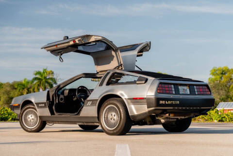 1981 DeLorean DMC-12