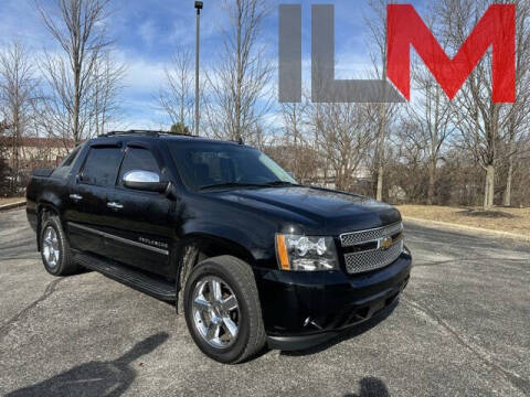 2011 Chevrolet Avalanche for sale at INDY LUXURY MOTORSPORTS in Indianapolis IN