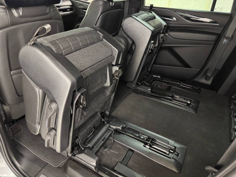 2023 Cadillac Escalade-V ESV