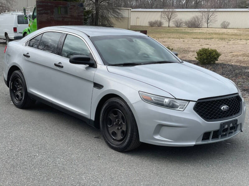 2015 Ford Taurus for sale at ECONO AUTO INC in Spotsylvania VA