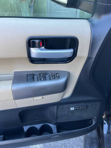 2013 Toyota Sequoia Limited