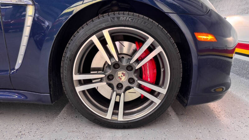 2013 Porsche Panamera