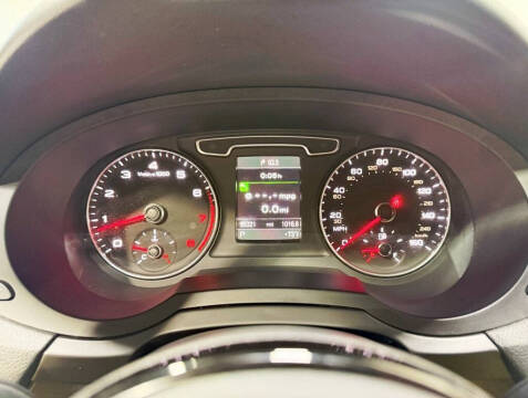 2015 Audi Q3 2.0T quattro Prestige