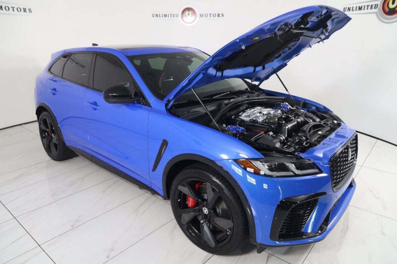 2024 Jaguar F-PACE SVR