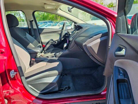 2014 Ford Focus SE