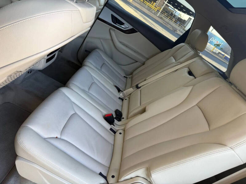 2018 Audi Q7 2.0T quattro Premium Plus