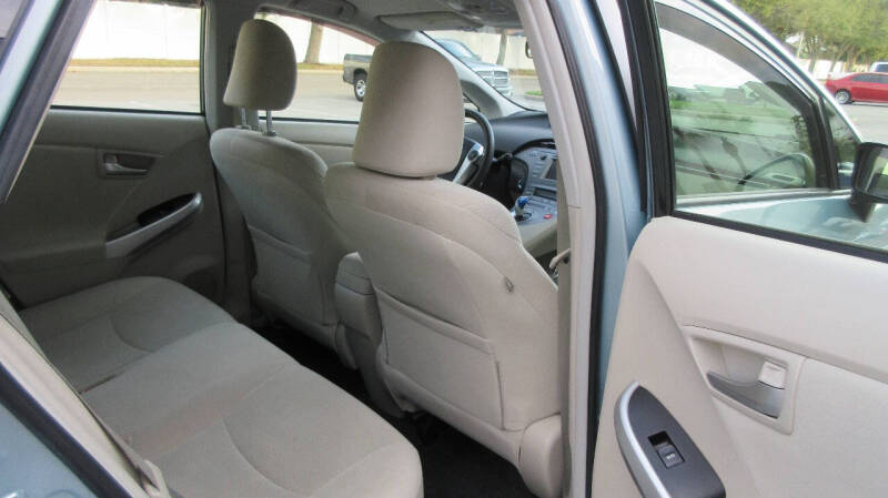 2012 Toyota Prius Two