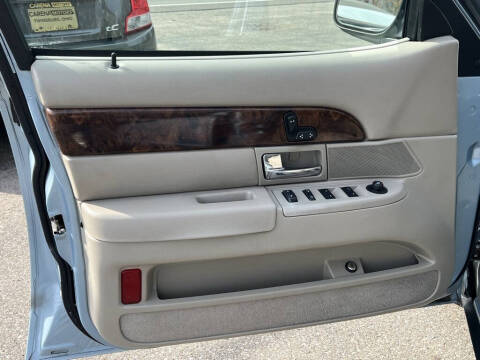 2010 Mercury Grand Marquis LS