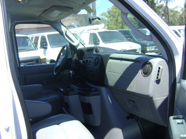 2009 Ford E-Series E-350 SD XL