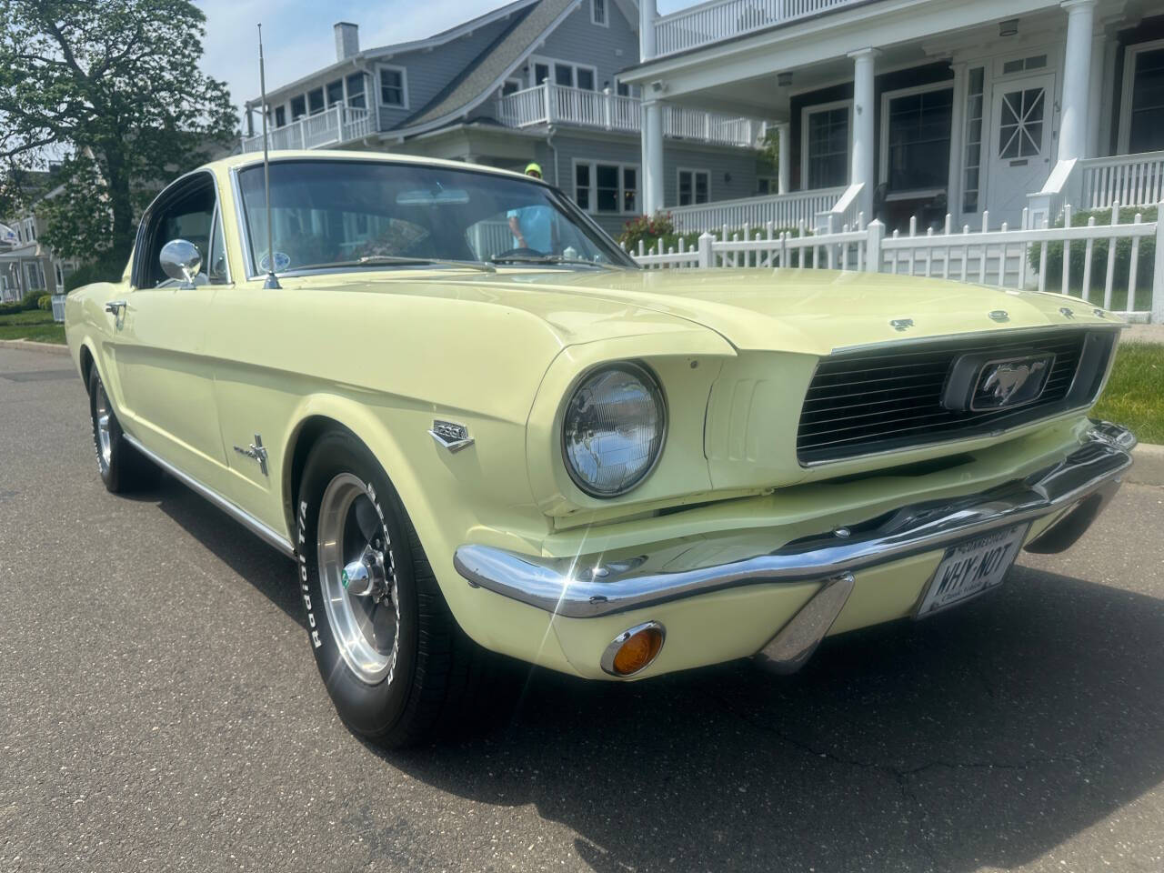 1966 Ford Mustang 2