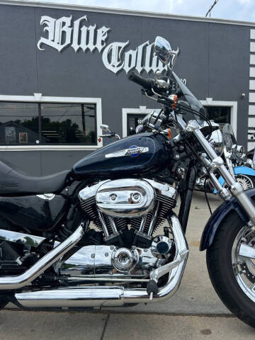 2014 Harley-Davidson Sportster 1200 Custom