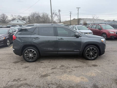 2020 GMC Terrain SLT
