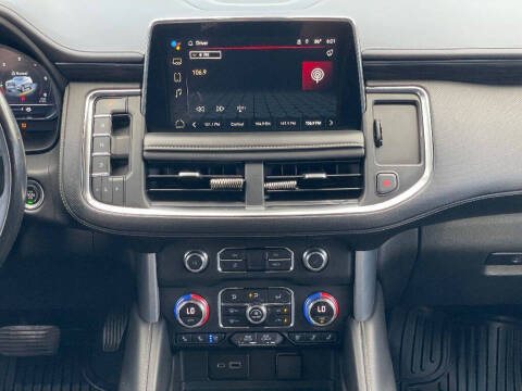 2022 GMC Yukon XL SLT