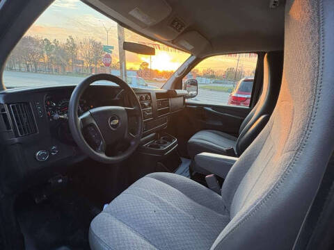 2013 Chevrolet Express LS 2500