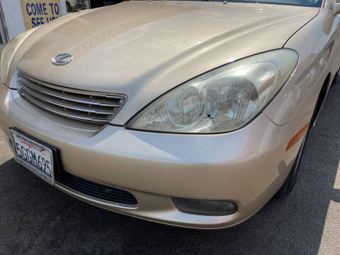 2004 Lexus ES 330 for sale at Best Buy Auto Sales in Hesperia CA