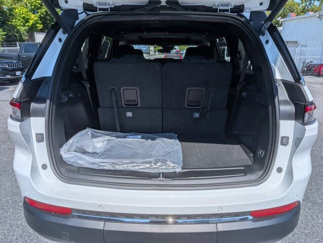 2025 Jeep Grand Cherokee L Laredo X