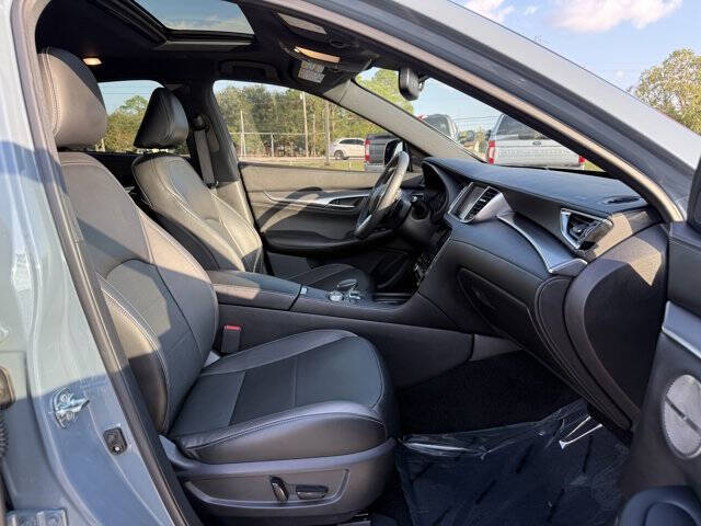 2022 Infiniti QX55 Essential