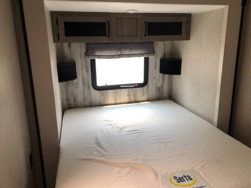 2023 Forest River 39 DBT PALOMINO