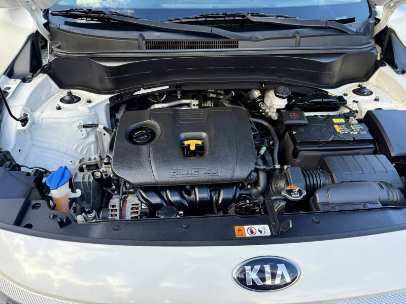 2021 Kia Seltos S