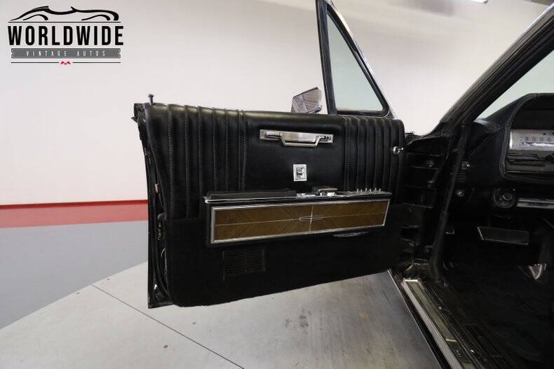 1967 Lincoln Continental