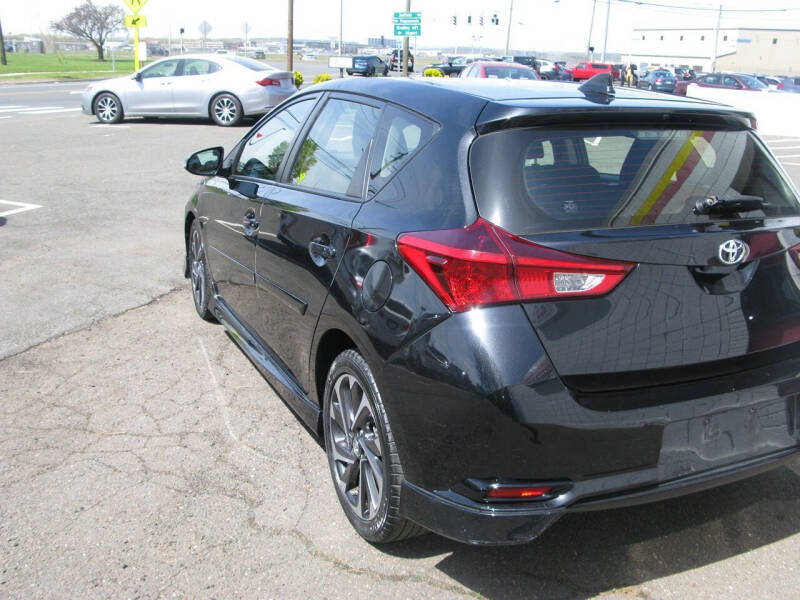 2017 Toyota Corolla iM