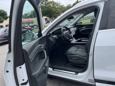 2024 Audi Q8 e-tron quattro Prestige