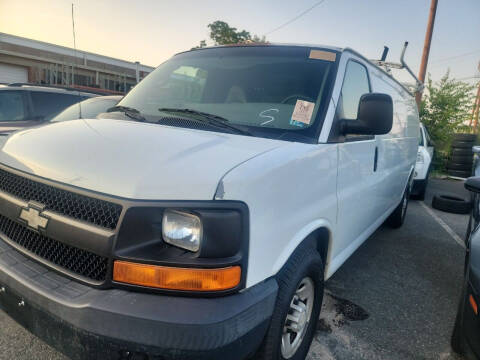 2007 Chevrolet Express for sale at Super Auto Sales & Services in Fredericksburg VA