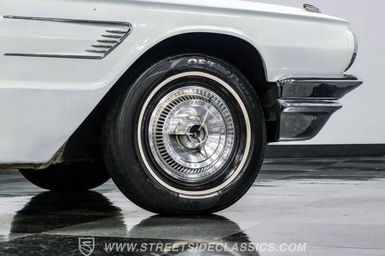 1965 Ford Thunderbird