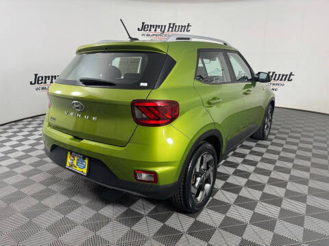 2023 Hyundai Venue SEL