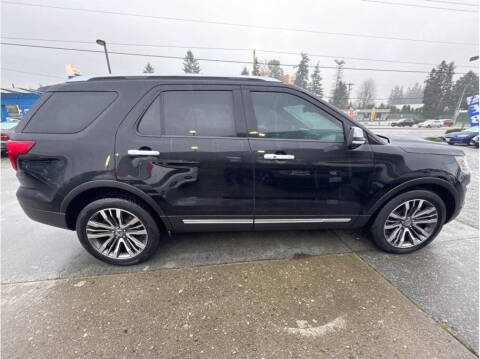 2017 Ford Explorer Platinum