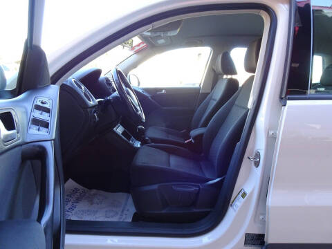 2013 Volkswagen Tiguan S 4Motion