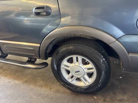 2004 Ford Expedition XLT