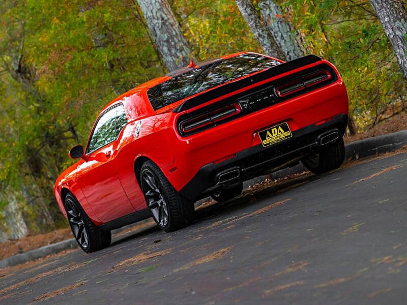 2021 Dodge Challenger SXT