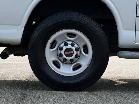 2019 GMC Savana 2500