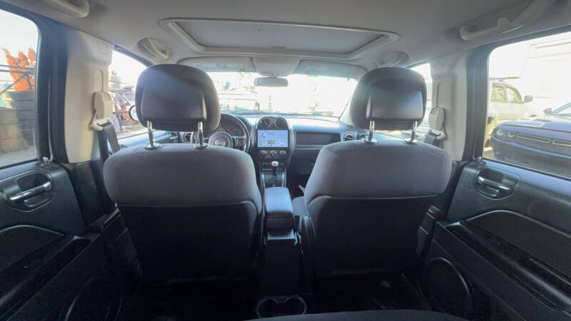 2012 Jeep Compass Latitude