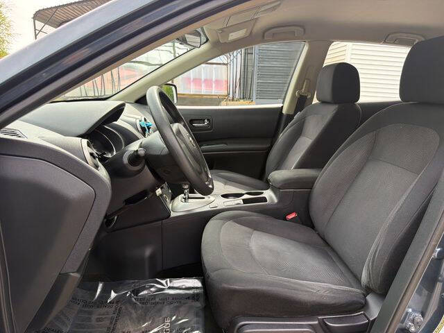 2012 Nissan Rogue S