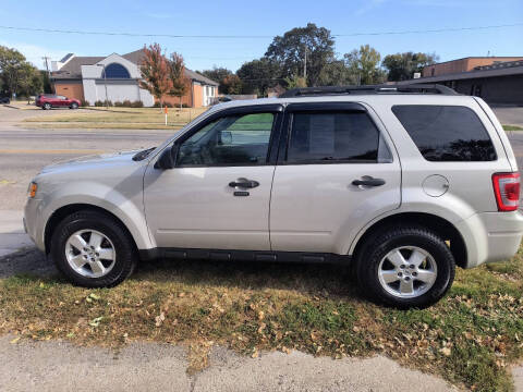 2009 Ford Escape for sale at D and D Auto Sales in Topeka KS