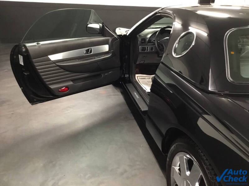 2002 Ford Thunderbird Deluxe