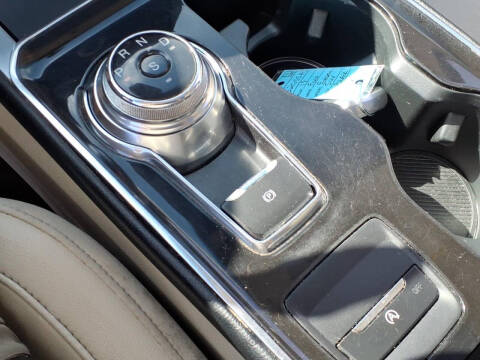 2019 Ford Edge Titanium