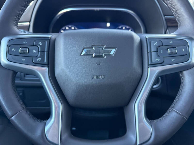 2023 Chevrolet Suburban Z71