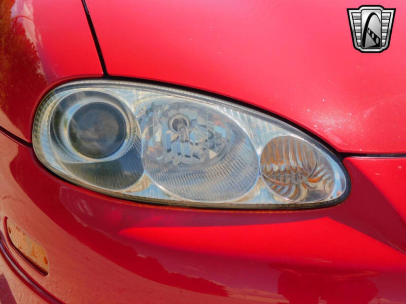 2002 Mazda MX-5 Miata LS