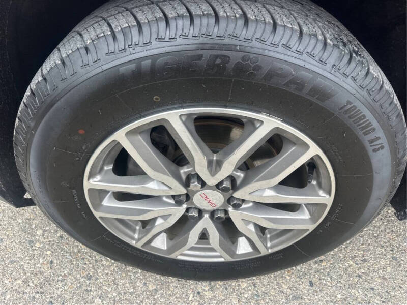 2020 GMC Acadia SLE