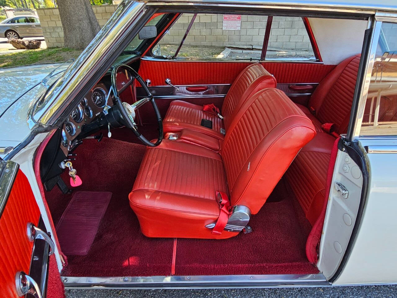 1962 Studebaker Golden Hawk 42