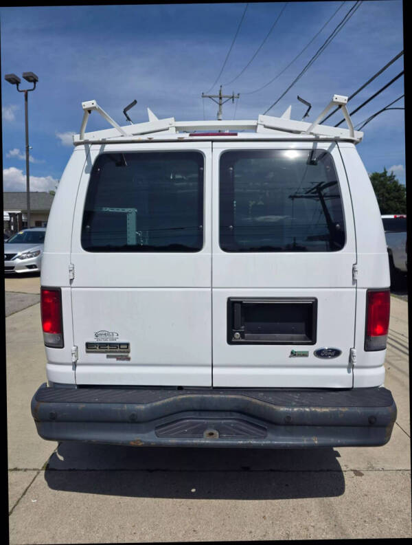 2014 Ford E-Series E-250